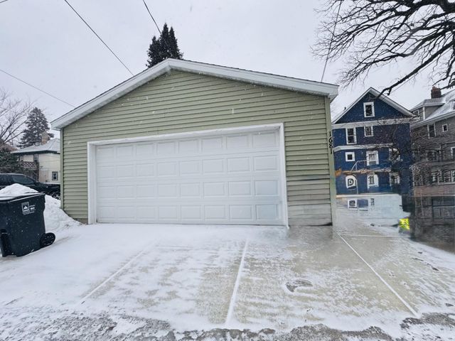 1681 Van Buren Avenue, Saint Paul, MN 55104