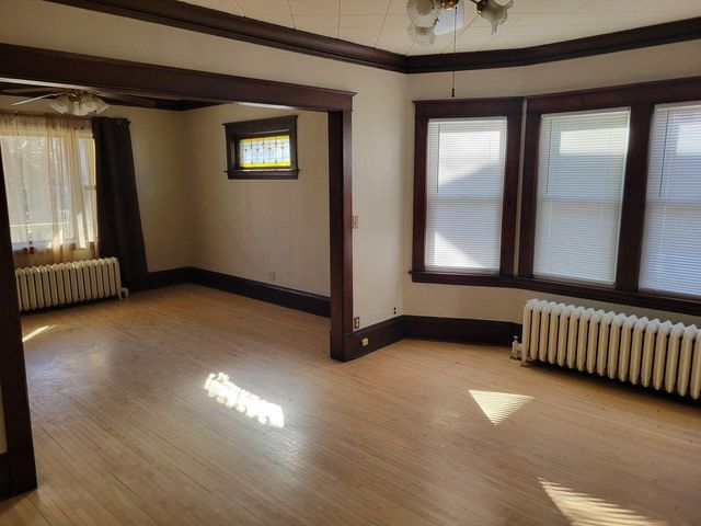 1681 Van Buren Avenue, Saint Paul, MN 55104