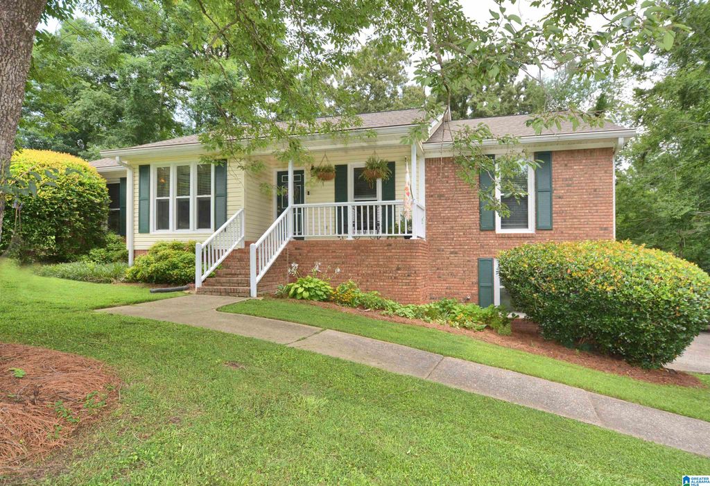 5975 MOCKINGBIRD LANE, Pinson, AL 35126