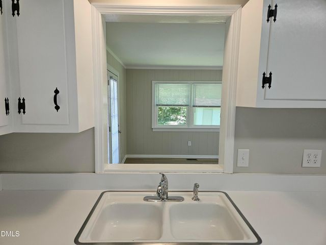 202 Crest Road, Cary, NC 27513