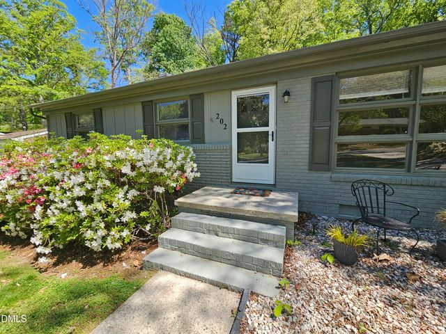 202 Crest Road, Cary, NC 27513