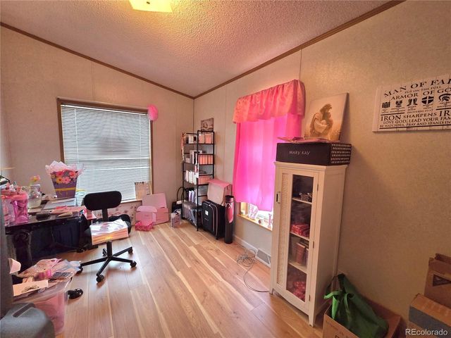 10739 Baily Street, Longmont, CO 80504