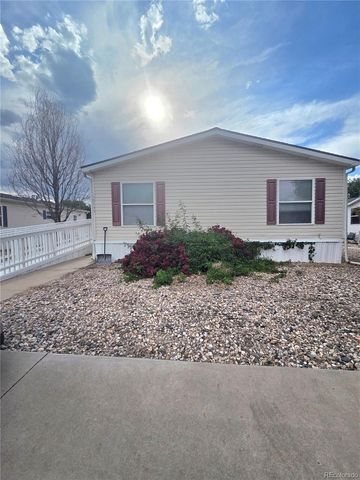 10739 Baily Street, Longmont, CO 80504