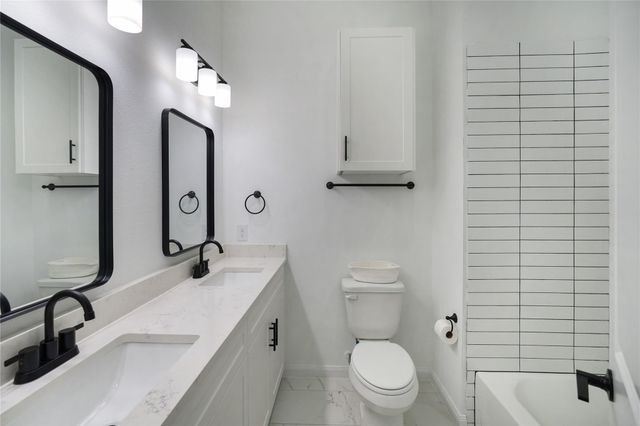 9902 Clark Road F, Houston, TX 77076