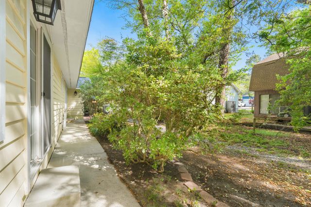 2135 Brunswick Circle, Little River, SC 29566