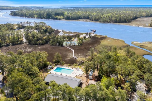 2135 Brunswick Circle, Little River, SC 29566