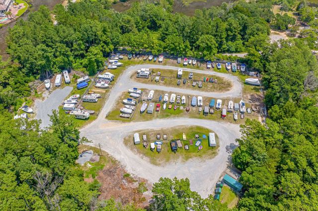 2135 Brunswick Circle, Little River, SC 29566