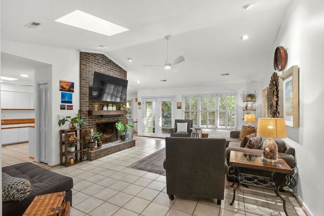 2135 Brunswick Circle, Little River, SC 29566