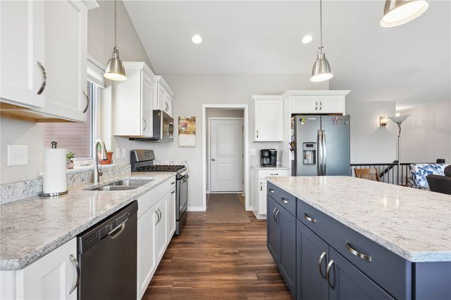 2839 Armstrong Drive, Iowa City, IA 52240