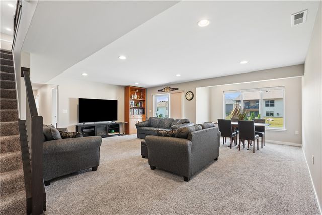 2839 Armstrong Drive, Iowa City, IA 52240
