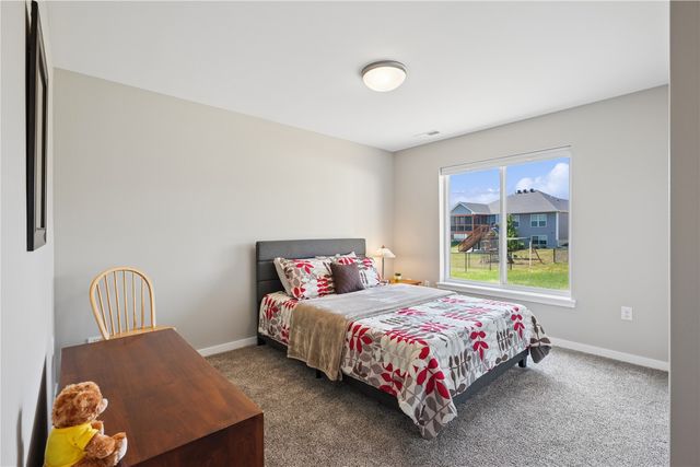 2839 Armstrong Drive, Iowa City, IA 52240