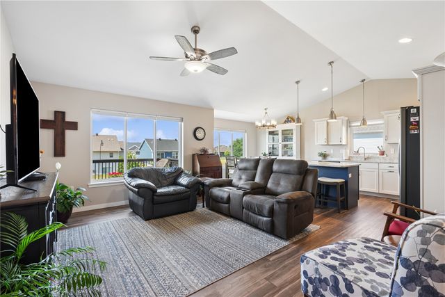 2839 Armstrong Drive, Iowa City, IA 52240