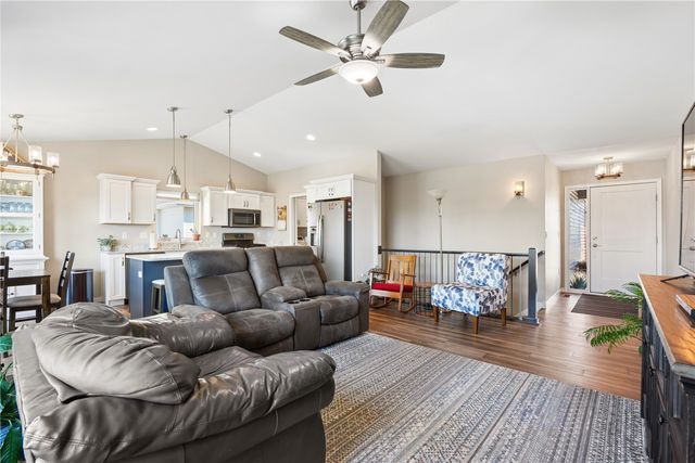 2839 Armstrong Drive, Iowa City, IA 52240