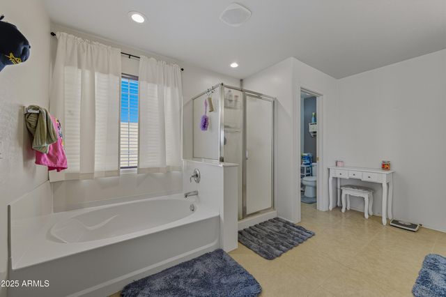 38202 W ISABELLA Lane, Maricopa, AZ 85138