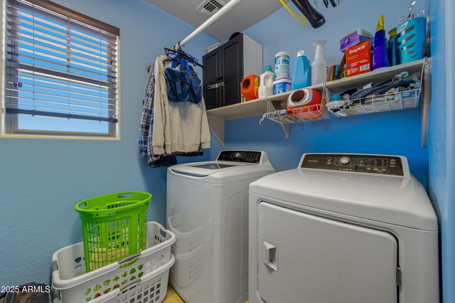 38202 W ISABELLA Lane, Maricopa, AZ 85138