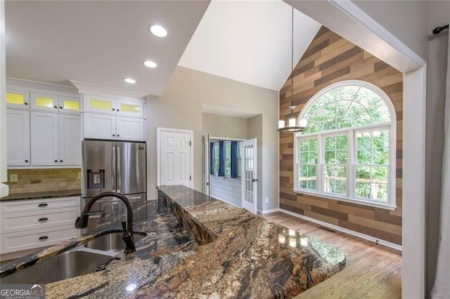 95 Valleyside Drive, Dallas, GA 30157