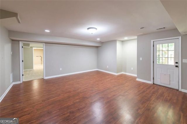 95 Valleyside Drive, Dallas, GA 30157