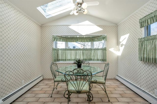 3 Dover Lane, Old Bethpage, NY 11804