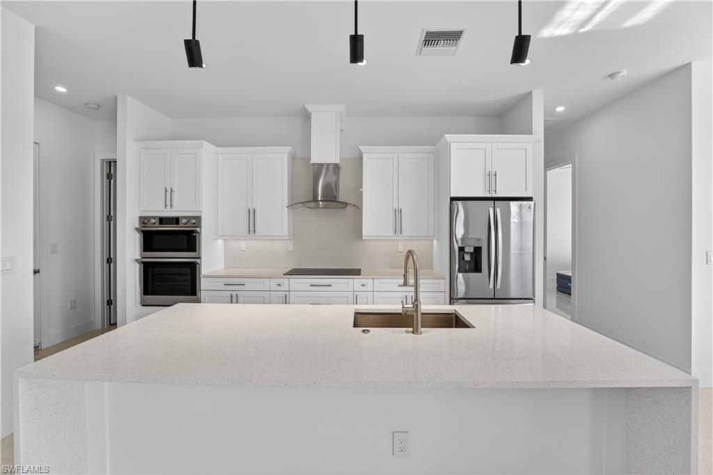 Image 13 of property listing at 4333 NW 36th AVE, Cape Coral, FL 33993
