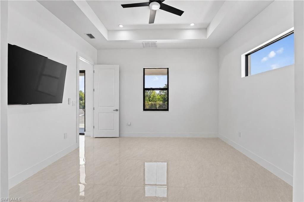 Image 18 of property listing at 4333 NW 36th AVE, Cape Coral, FL 33993