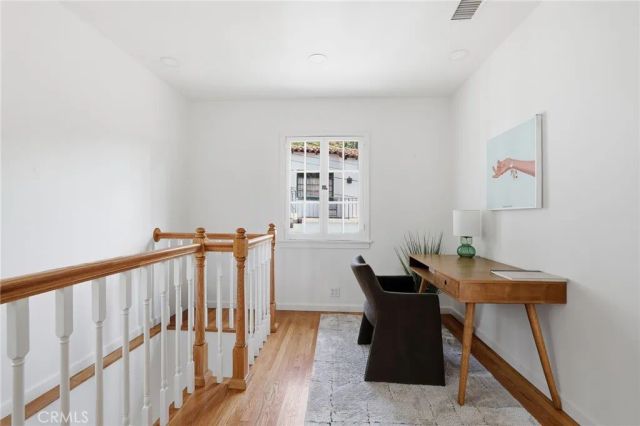 6182 Glen Oak St, Los Angeles, CA 90068