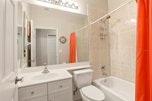 11198 LAKELAND CIRCLE, Fort Myers, FL 33913