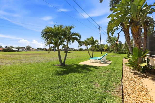 11198 LAKELAND CIRCLE, Fort Myers, FL 33913