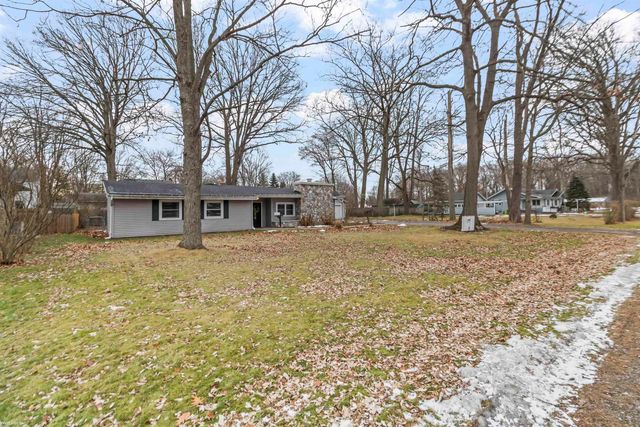 1745 Wisconsin Avenue, Marysville, MI 48040