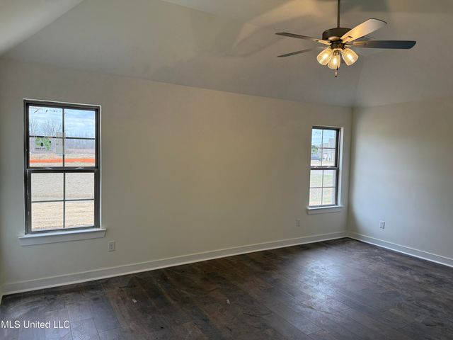 6588 Boxley Pointe, Walls, MS 38680