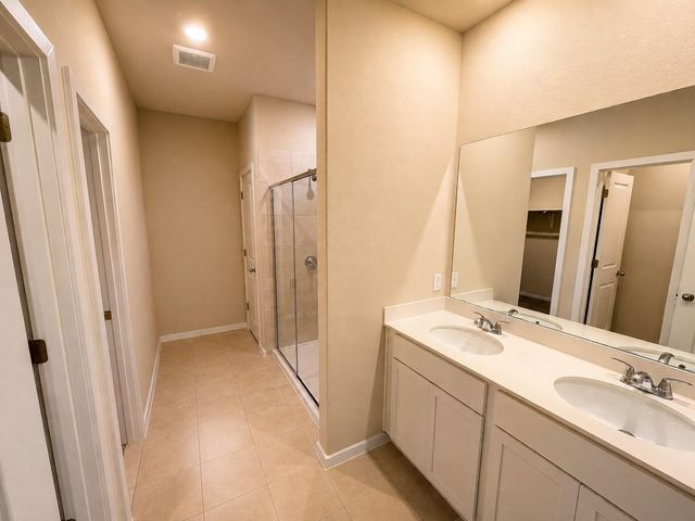 164 Wind Hill, Jarrell, TX 76537