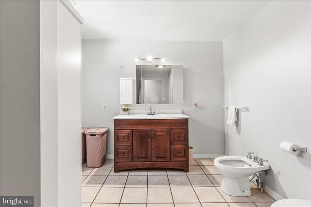 529 MCGLAUGHLIN RD, Gettysburg, PA 17325