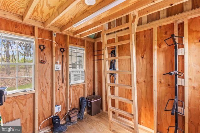 529 MCGLAUGHLIN RD, Gettysburg, PA 17325