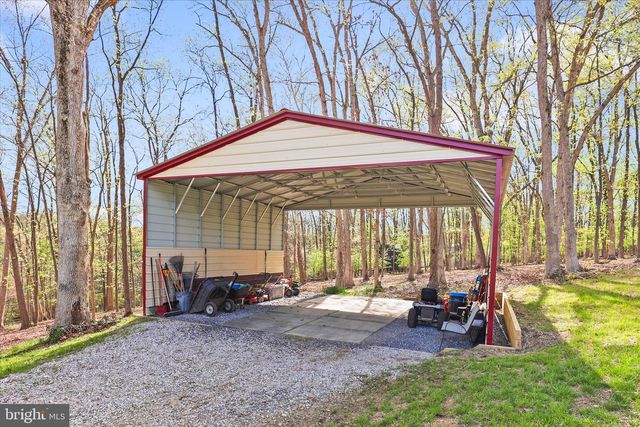 529 MCGLAUGHLIN RD, Gettysburg, PA 17325