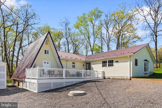 529 MCGLAUGHLIN RD, Gettysburg, PA 17325