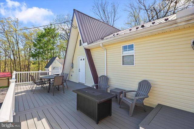 529 MCGLAUGHLIN RD, Gettysburg, PA 17325