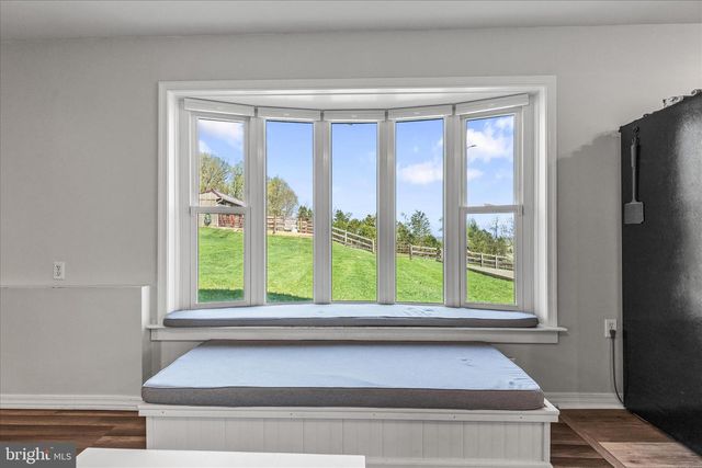 529 MCGLAUGHLIN RD, Gettysburg, PA 17325
