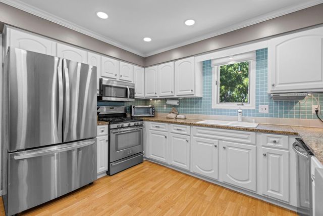 10500 Utah Road, Bloomington, MN 55438