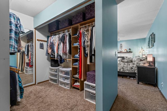 10500 Utah Road, Bloomington, MN 55438