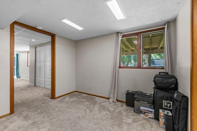 10500 Utah Road, Bloomington, MN 55438