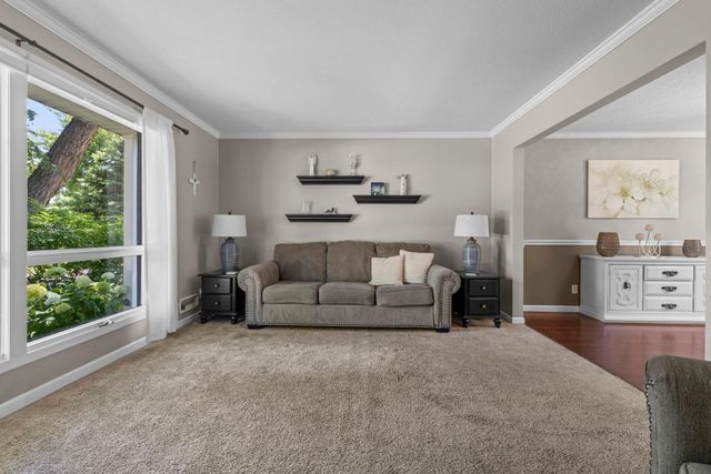 10500 Utah Road, Bloomington, MN 55438