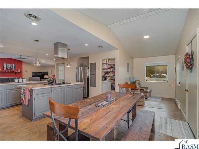 38630 Woodview Lane, Le Center, MN 56057