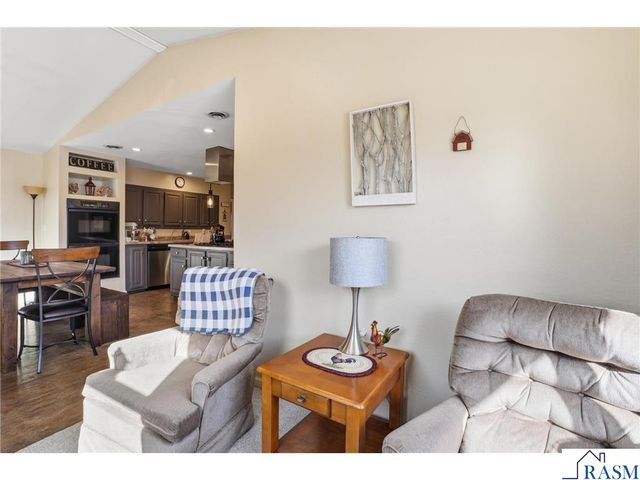 38630 Woodview Lane, Le Center, MN 56057