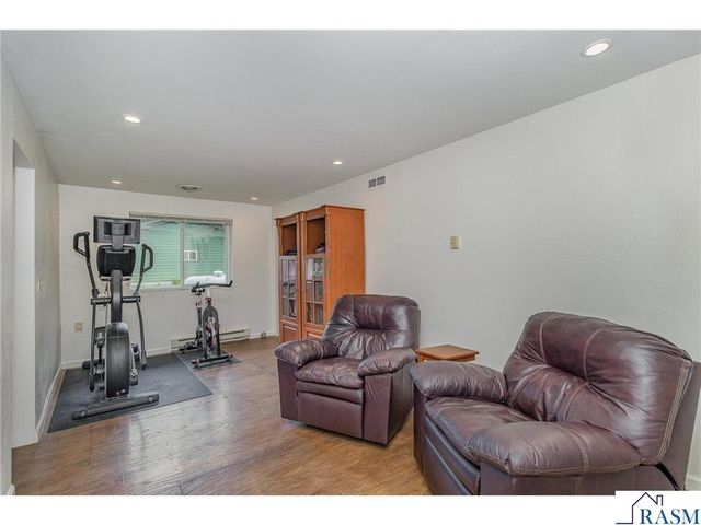 38630 Woodview Lane, Le Center, MN 56057