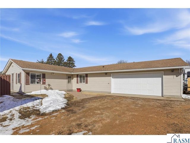 38630 Woodview Lane, Le Center, MN 56057