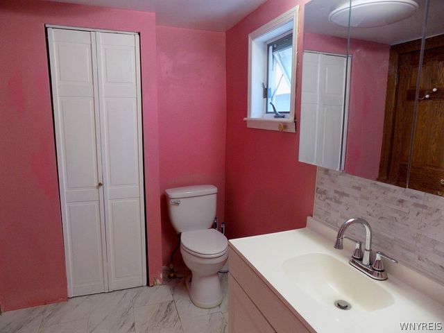 69 Lockwood Avenue, Buffalo, NY 14220