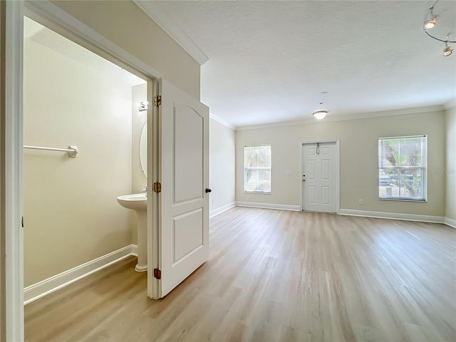 13232 DANIELS LANDING CIRCLE, Winter Garden, FL 34787