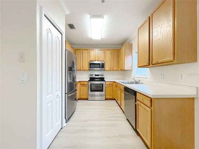 13232 DANIELS LANDING CIRCLE, Winter Garden, FL 34787