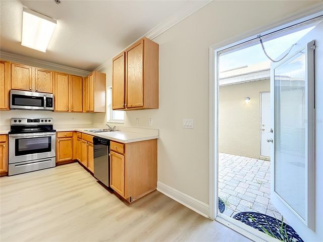 13232 DANIELS LANDING CIRCLE, Winter Garden, FL 34787