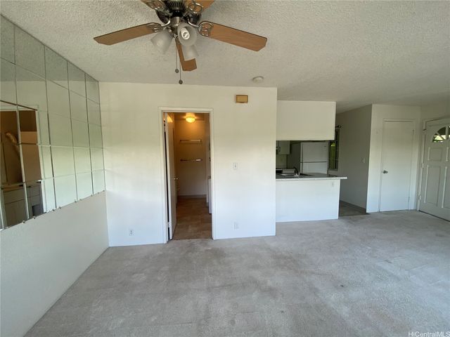383 Mananai Place 43U, Honolulu, HI 96818