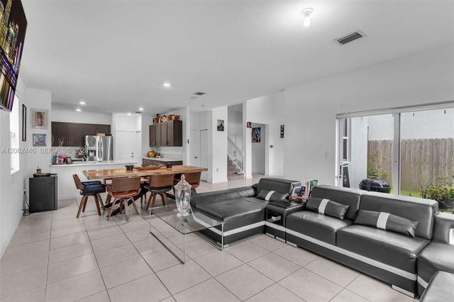 1416 SE 27th Ter, Homestead, FL 33035
